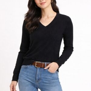 Woolmark 100% Merino Wool Size S Black V-Neck Sweater | Extra Fine Classic Knit